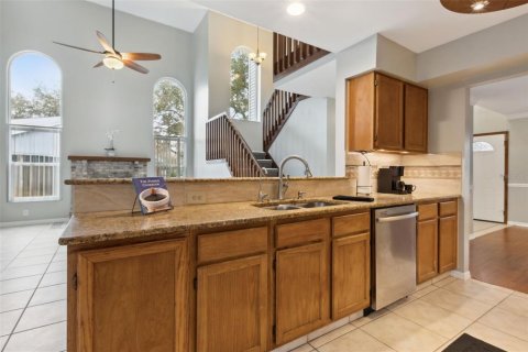 House in Titusville, Florida 4 bedrooms, 223.99 sq.m. № 1625412 - photo 25