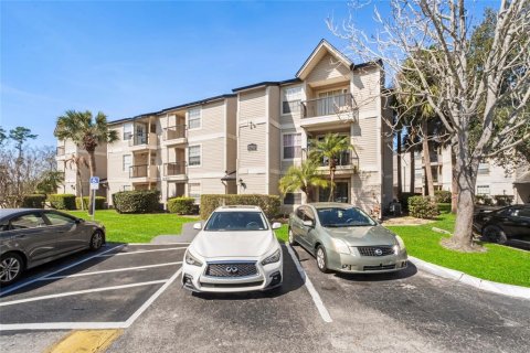 Condo in Orlando, Florida, 1 bedroom  № 2100473 - photo 11