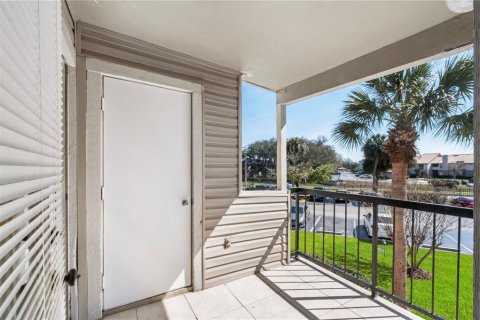 Condo in Orlando, Florida, 1 bedroom  № 2100473 - photo 10