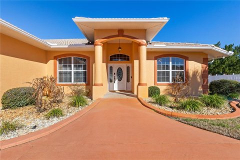 Villa ou maison à vendre à Palm Coast, Floride: 3 chambres, 233.18 m2 № 2151732 - photo 4