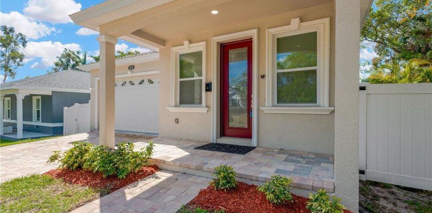 Casa en Saint Petersburg, Florida 3 dormitorios, 174.66 m2 № 1593078