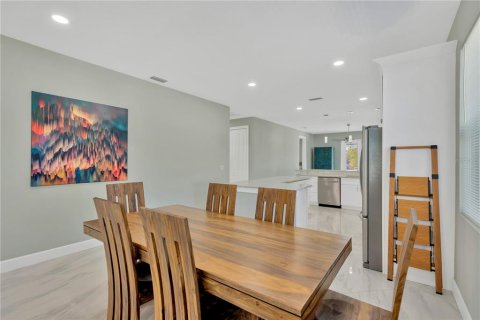 Casa en venta en Saint Petersburg, Florida, 3 dormitorios, 174.66 m2 № 1593078 - foto 7