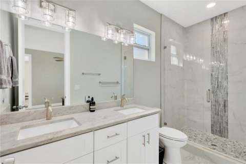Casa en venta en Saint Petersburg, Florida, 3 dormitorios, 174.66 m2 № 1593078 - foto 16