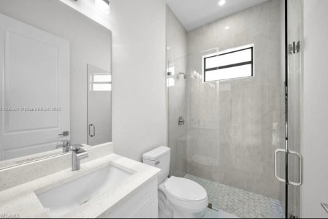 Villa ou maison à louer à Cape Coral, Floride: 3 chambres № 1954545 - photo 7