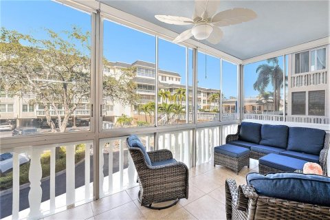 Condominio en alquiler en Belleair Bluffs, Florida, 2 dormitorios, 120.77 m2 № 1866832 - foto 3