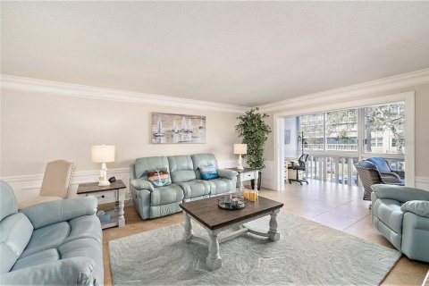 Condominio en alquiler en Belleair Bluffs, Florida, 2 dormitorios, 120.77 m2 № 1866832 - foto 8
