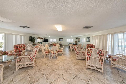 Condominio en alquiler en Belleair Bluffs, Florida, 2 dormitorios, 120.77 m2 № 1866832 - foto 14