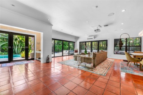 Купить виллу или дом в Майами, Флорида 3 спальни, 246.38м2, № 2052189 - фото 8