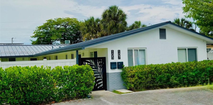 Villa ou maison à Wilton Manors, Floride 3 chambres, 123.1 m2 № 2264143