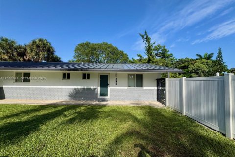 Villa ou maison à louer à Wilton Manors, Floride: 3 chambres, 123.1 m2 № 2264143 - photo 28