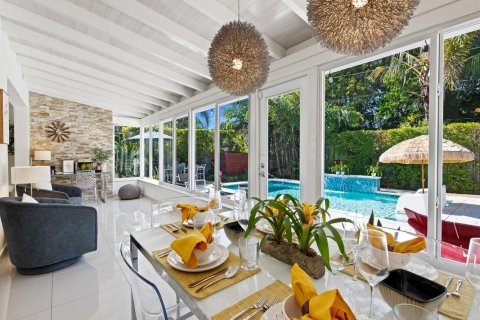 House in Fort Lauderdale, Florida 3 bedrooms, 147.62 sq.m. № 2365337 - photo 9