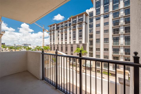 Condo in Coral Gables, Florida, 2 bedrooms  № 1801163 - photo 26