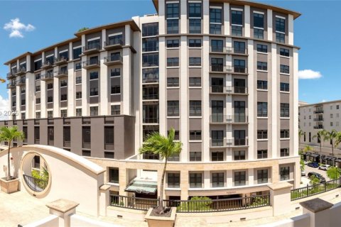 Condo in Coral Gables, Florida, 2 bedrooms  № 1801163 - photo 28