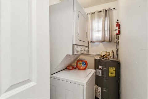 Casa en venta en Bradenton, Florida, 2 dormitorios, 95.5 m2 № 1734151 - foto 25