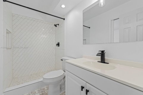 Купить кондоминиум в Майами, Флорида 2 спальни, 84.26м2, № 2090160 - фото 28