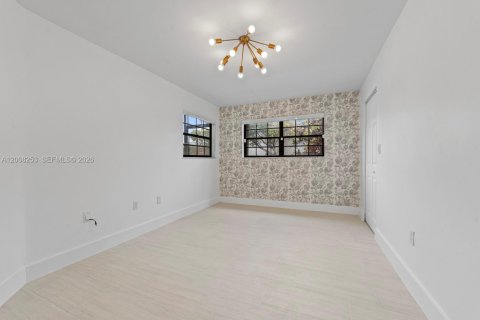 Купить кондоминиум в Майами, Флорида 2 спальни, 84.26м2, № 2090160 - фото 25