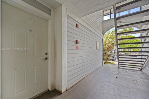 Купить кондоминиум в Майами, Флорида 2 спальни, 84.26м2, № 2090160 - фото 4
