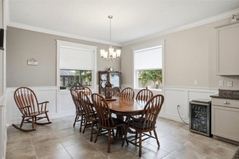 House in Spring Hill, Florida 4 bedrooms, 234.86 sq.m. № 2121603 - photo 27