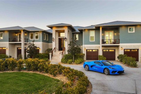 House in Longboat Key, Florida 6 bedrooms, 595.32 sq.m. № 2110979 - photo 7