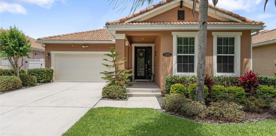 House in New Smyrna Beach, Florida 4 bedrooms, 224.82 sq.m. № 1662205