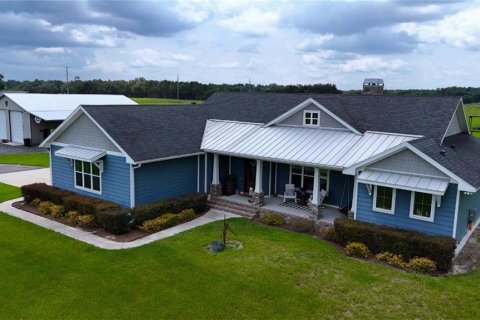 Casa en Oxford, Florida 3 dormitorios, 205.31 m2 № 2283307