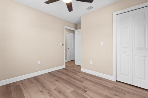 House in Port Charlotte, Florida 3 bedrooms, 97.45 sq.m. № 1778059 - photo 20