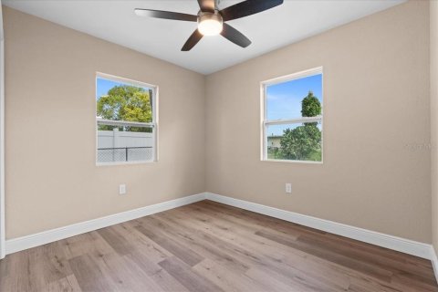 House in Port Charlotte, Florida 3 bedrooms, 97.45 sq.m. № 1778059 - photo 19