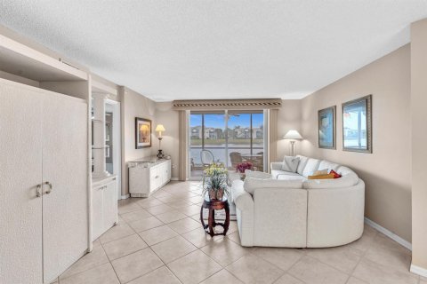 Copropriété à vendre à Tamarac, Floride: 2 chambres, 136.47 m2 № 2083263 - photo 20