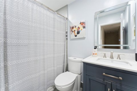 Townhouse in Coral Springs, Florida 3 bedrooms, 134.52 sq.m. № 1948033 - photo 15