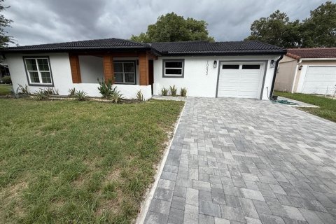 Casa en venta en Orlando, Florida, 3 dormitorios, 144.37 m2 № 1904746 - foto 1