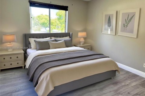 Снять в аренду кондоминиум в Майами, Флорида 2 спальни, 99.87м2, № 2072354 - фото 6