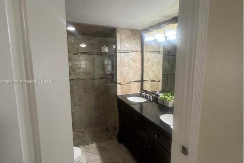 Купить виллу или дом в Палм Спрингс, Флорида 2 спальни, 51.19м2, № 1889068 - фото 12