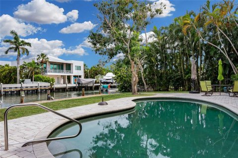 Casa en venta en Longboat Key, Florida, 6 dormitorios, 434.41 m2 № 2259450 - foto 2