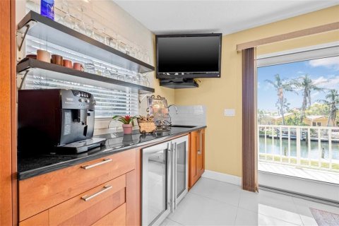 Casa en venta en Longboat Key, Florida, 6 dormitorios, 434.41 m2 № 2259450 - foto 23