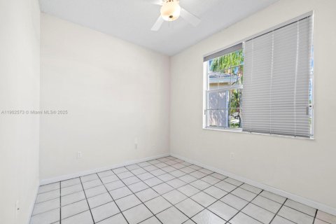 Casa en venta en Homestead, Florida, 4 dormitorios, 220.64 m2 № 1953968 - foto 26