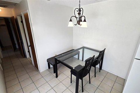 Купить кондоминиум в Холидэй, Флорида 6 комнат, 76.64м2, № 1813507 - фото 11