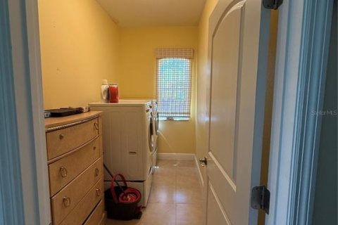 Villa ou maison à louer à Kissimmee, Floride: 4 chambres, 188.96 m2 № 2354418 - photo 3