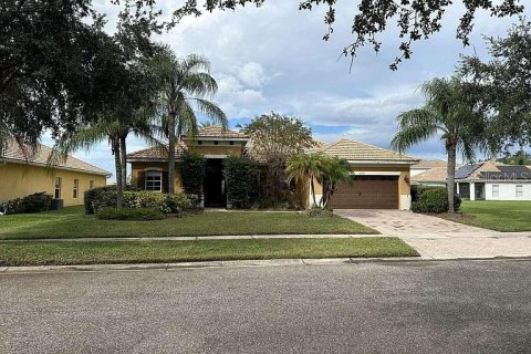Villa ou maison à louer à Kissimmee, Floride: 4 chambres, 188.96 m2 № 2354418 - photo 11