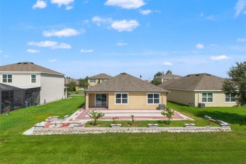 Villa ou maison à louer à Wesley Chapel, Floride: 4 chambres, 171.5 m2 № 2394341 - photo 16