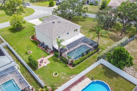 Villa ou maison à vendre à Spring Hill, Floride: 4 chambres, 262.63 m2 № 2203715 - photo 2