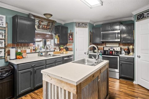 Villa ou maison à vendre à Spring Hill, Floride: 4 chambres, 262.63 m2 № 2203715 - photo 24