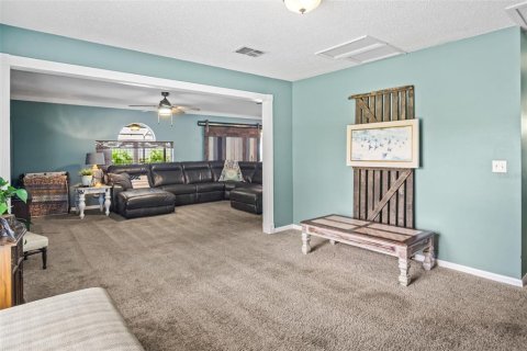 Villa ou maison à vendre à Spring Hill, Floride: 4 chambres, 262.63 m2 № 2203715 - photo 18