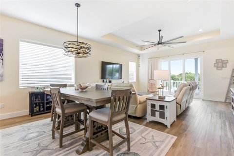 House in Flagler Beach, Florida 3 bedrooms, 176.79 sq.m. № 2213662 - photo 14