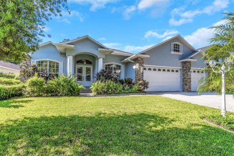 House in Valrico, Florida 4 bedrooms, 243.22 sq.m. № 1376640 - photo 6