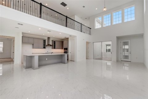 Casa en venta en Orlando, Florida, 4 dormitorios, 337.24 m2 № 1680120 - foto 10