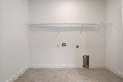 Casa en venta en Orlando, Florida, 4 dormitorios, 337.24 m2 № 1680120 - foto 30