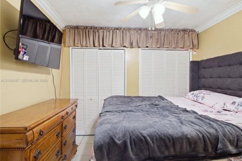 Купить виллу или дом в Санрайз, Флорида 3 спальни, 96.62м2, № 2412510 - фото 13