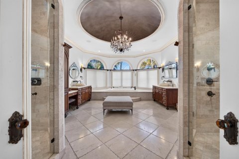 Villa ou maison à vendre à Fort Lauderdale, Floride: 7 chambres, 639.45 m2 № 2439286 - photo 15
