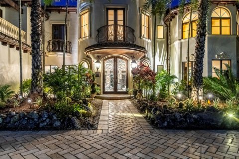 Villa ou maison à vendre à Fort Lauderdale, Floride: 7 chambres, 639.45 m2 № 2439286 - photo 2