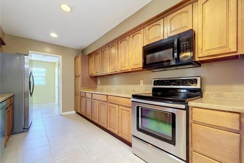 Villa ou maison à louer à Winter Haven, Floride: 3 chambres, 157.19 m2 № 2430845 - photo 8